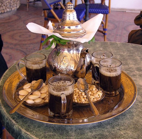 612px-tunisianteawithpin.jpg